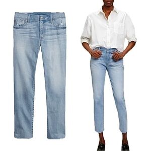 Gap Raw Hem Girlfriend Mid Rise Jeans Lightly Distressed Cropped